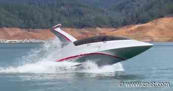 This Semi-Submersible Powerboat 'Flies' Underwater     - CNET