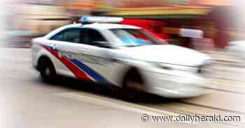 Two Gurnee police officers injured arresting suspects linked to stolen vehicle