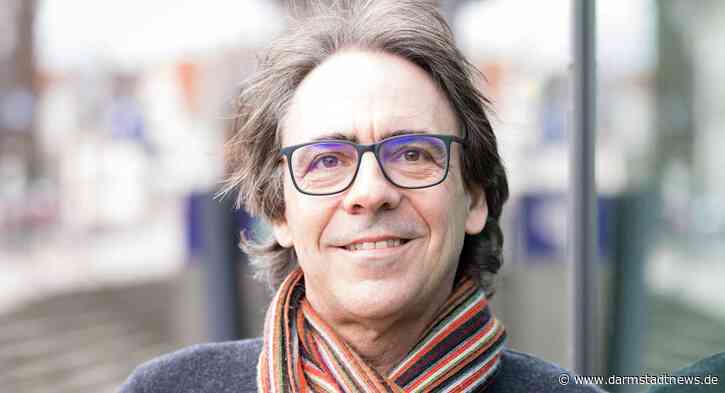 Andreas Roß liest im Rosengarten