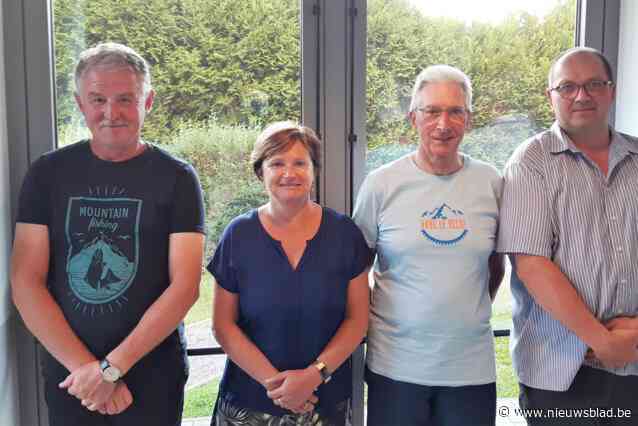 Joggingclub viert 20-jarig bestaan met eerbetoon aan oprichter: “Marc stierf tijdens het joggen op ‘zijn’ Finse piste”