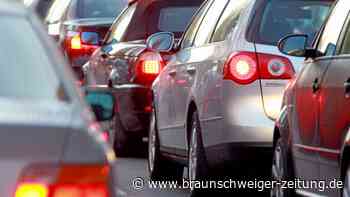 Unfall auf A2 bei Braunschweig: Rechter Fahrstreifen gesperrt