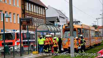 Schwerer Straßenbahnunfall in Braunschweig: Kind eingeklemmt