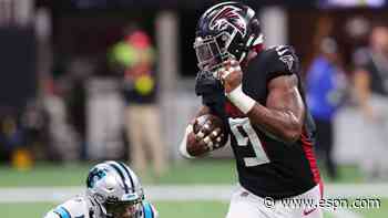 Georgia's Carter returns to Falcons on 2-year deal