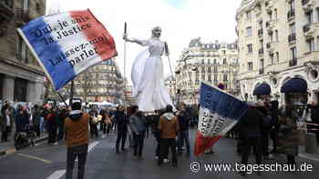 Tausende Franzosen demonstrieren erneut gegen Rentenreform