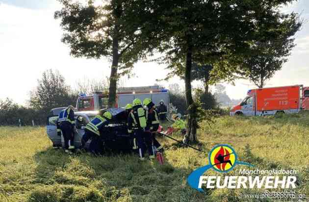 FW-MG: Innerstädtischer Verkehrsunfall mit zwei beteiligten PKW