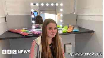 Salisbury 12-year-old gains hairdressing qualification