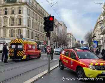 Un adolescent à trottinette percuté par une voiture avenue Jean-Médecin à Nice