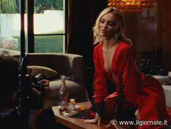 Stupri e sesso violento: è già bufera sulla serie The Idol con Lily-Rose Depp