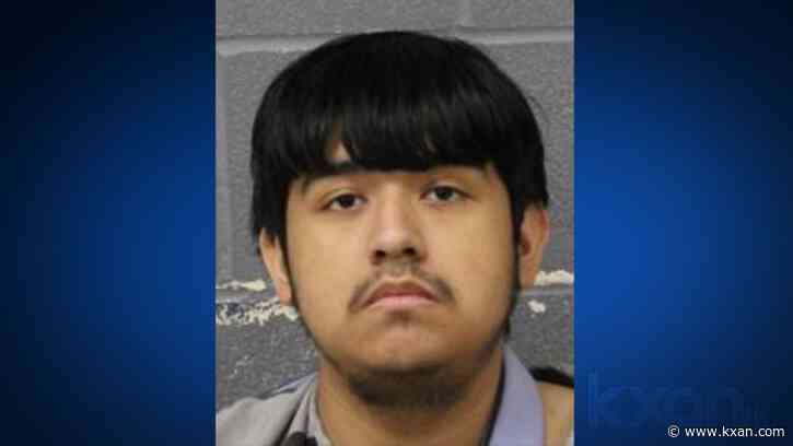 Man charged with manslaughter, racing after deadly crash in east Austin