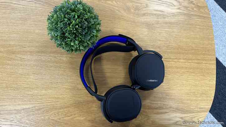 SteelSeries Arctis 7P+ Wireless review - the best PS5 headset yet