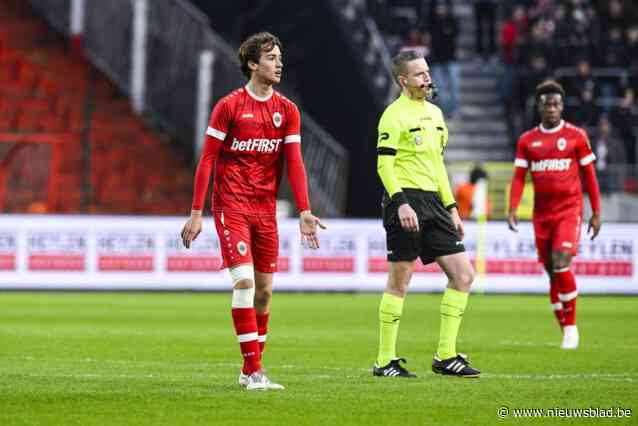 Zo vader zo zoon: debutant Milan (18) is zoon van gewezen Antwerp-speler Björn Smits