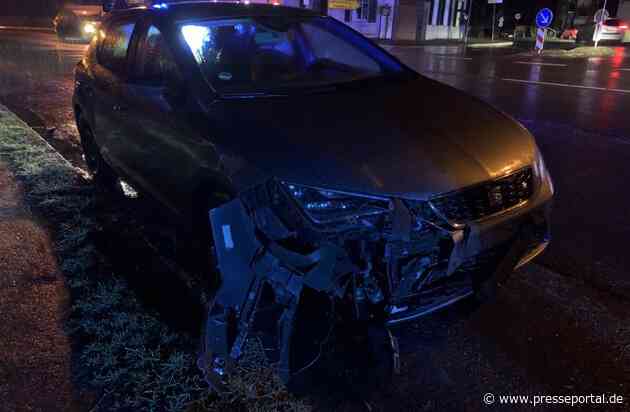 POL-RBK: Burscheid - Motorradfahrer nach Zusammenstoß mit Pkw schwer verletzt
