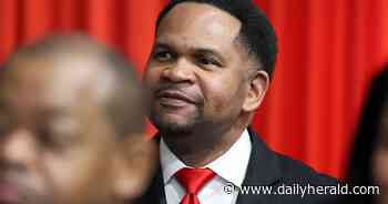 'Come fly with us!' Irvin announces $10 million Aurora airport upgrade in State of the City address