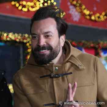 Jimmy Fallon working on 'silly' holiday album