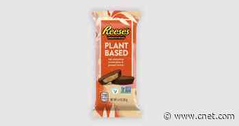 Hershey Debuts Plant-Based Peanut Butter Cups and Chocolate Bars     - CNET