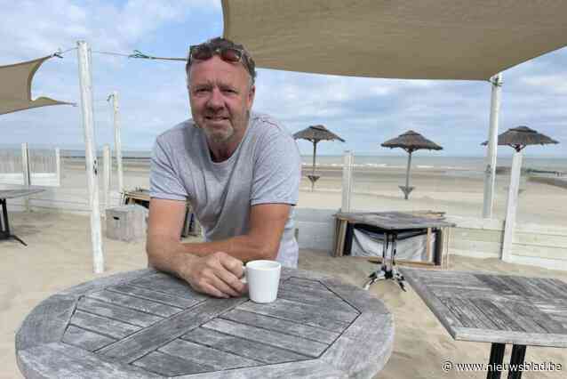 Na 9 jaar opent ex-topvoetballer zijn strandbar deze zomer voor het laatst: “Het is onbetaalbaar geworden”