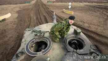 Inside the Canadian crash course training Ukrainians on Leopard tanks