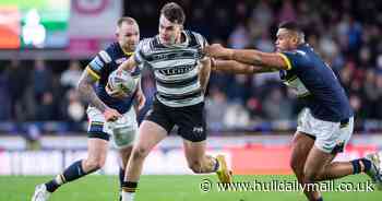 Tony Smith makes Tex Hoy prediction as Hull FC fullback wins first Super League award