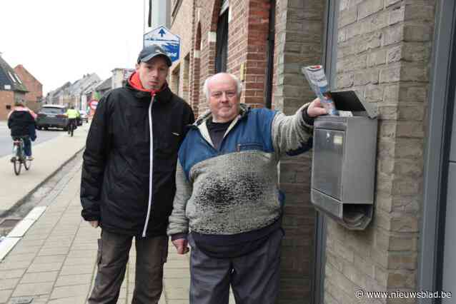 “Dit is bijna uitbuiting”: bedelers reclamefolders klagen stevig verlaagde vergoeding aan