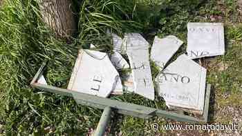 Abbattuta e distrutta la targa per Valerio Verbano