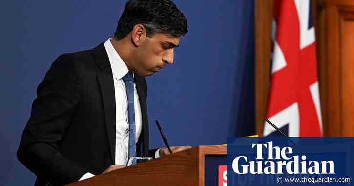 Brexit trade treaty could be terminated if UK quits ECHR over small boat crossings