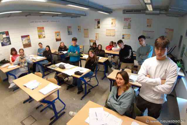 Jongens moeten hier rechtstaand les volgen voor Vrouwendag: is dat wel goeie manier om discriminatie aan te kaarten?