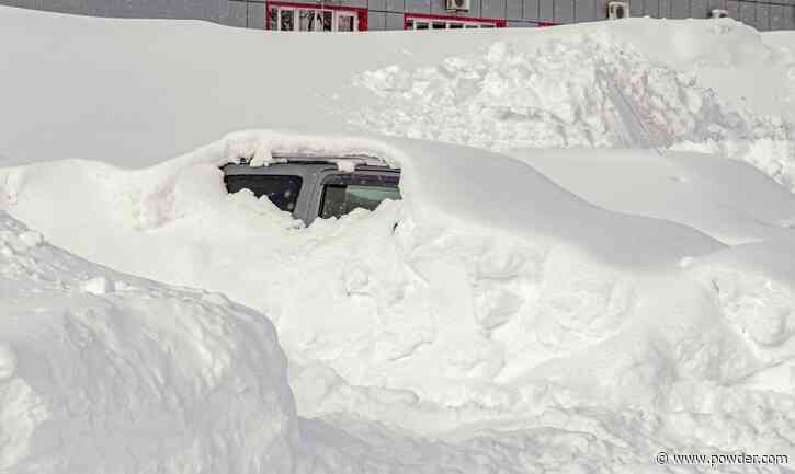 Town Near Mammoth Mountain Resort Left with No Power After Storm
