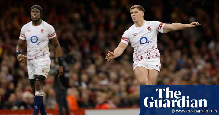 Steve Borthwick to drop Owen Farrell and play Marcus Smith against France