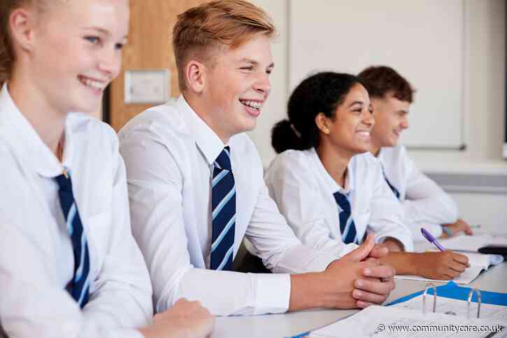 Social work in schools: an opportunity to change perceptions