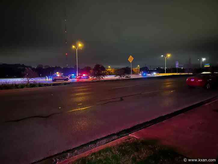 Crash involving children shuts down MoPac south of 290