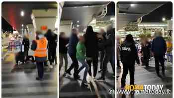 "Welcome to Rome", rissa fra tassista e guardia giurata all'aeroporto di Fiumicino. Il video