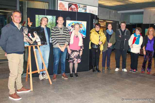 Leerlingen schilderkunst  stellen tentoon in ’t Rosco