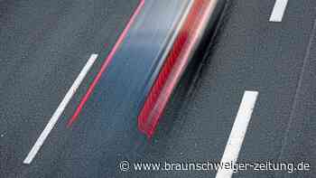 Defektes Fahrzeug auf der A2 – ein Fahrstreifen gesperrt