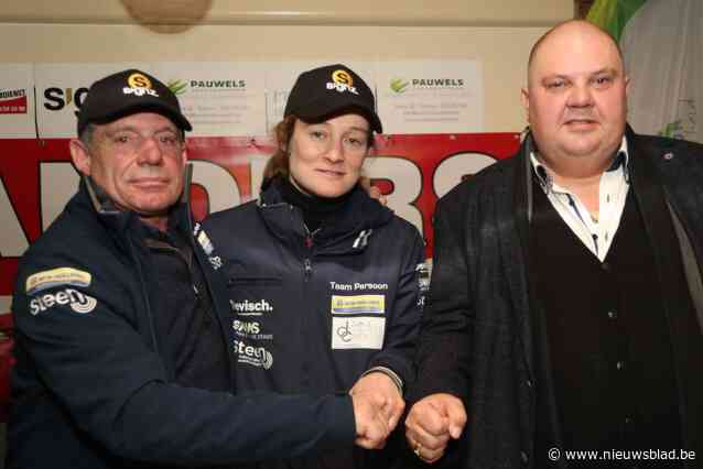 Delfine Persoon op één kamp van titelgevecht WBC World super vedergewicht: “Mijn verstand gebruiken tegen taaie tante”