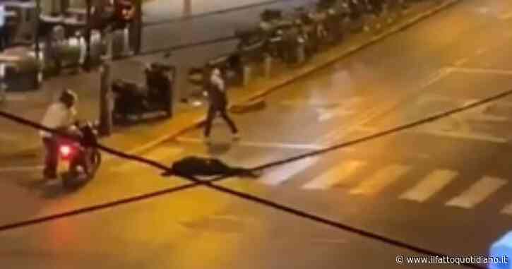 Tel Aviv, attacco nel centro della città: 23enne spara a tre persone davanti a un bar. Ucciso l’attentatore