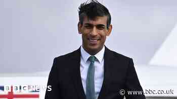 Rishi Sunak to push Emmanuel Macron on efforts to stop small boat crossings