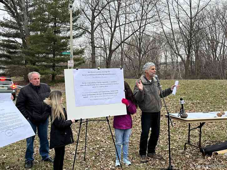 'Other layers of red tape,' party barge presser ahead of council