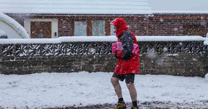 Wintereinbruch in Großbritannien legt Verkehr lahm