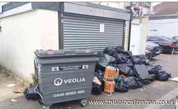 Ilford: 'Maggot-infested' food found outside restaurant