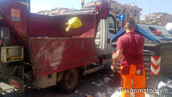 La disperazione dei venti lavoratori "inidonei" di Ama che rischiano il licenziamento