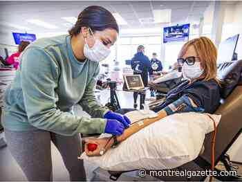 Héma-Québec nursing personnel launch strikes in Quebec City, Montreal