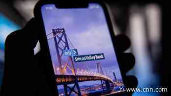 Silicon Valley Bank uncertainty sends tech industry into a panic