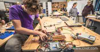 Meet the Teens Who Live and Breathe Robots     - CNET