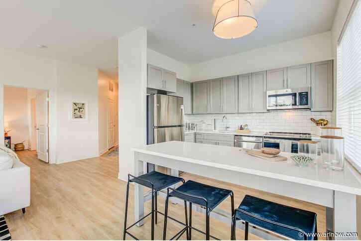 Centro Arlington: Apartment living in the center of it all