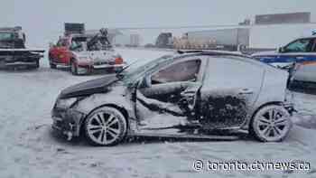 Three transport trucks involved in 5-vehicle crash on Hwy. 401