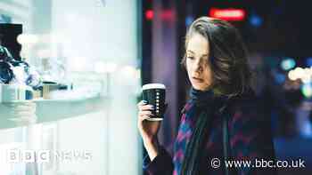 Debt avoided by cutbacks on dining out and clothes, banks' data shows