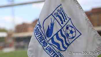 Steve Arnold: Southend keeper says 'us against the world' mentality keeps team going