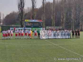 Striscione per i morti di Cutro, ma la squadra di calcio viene multata