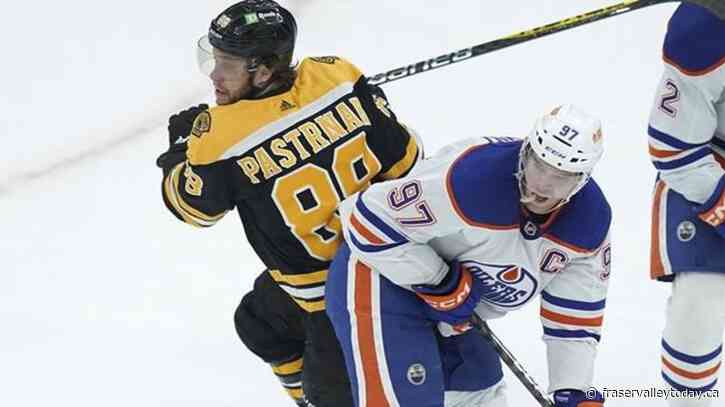 Connor McDavid, Oilers ready to face the Maple Leafs after brief injury scare