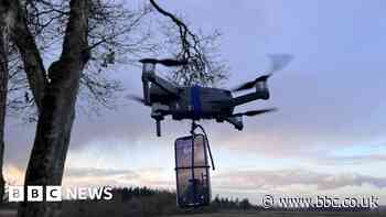 US man puts phone on drone to send rescue message